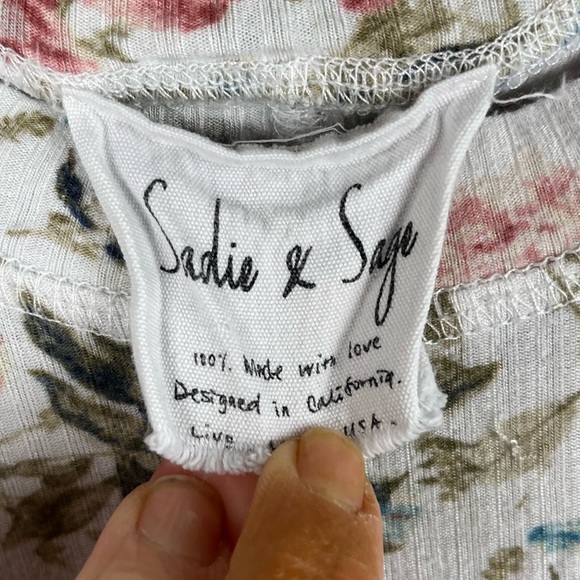 Sadie & Sage Floral Print Swing Dress Mini Ribbed Knit Tunic Top Womens Size XS - Picture 8 of 9